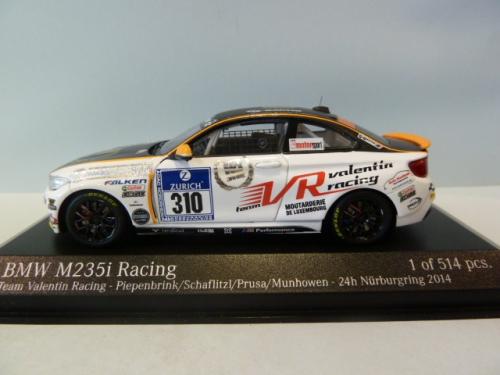 BMW M235i Racing