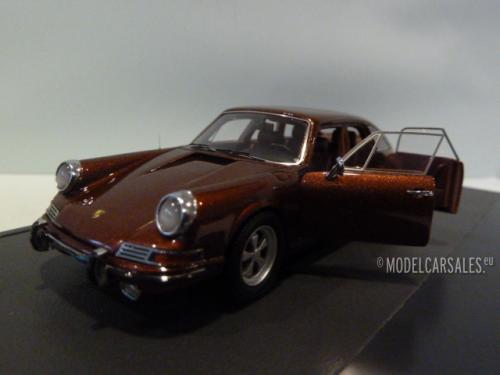 Porsche 911 Troutman Barnes 4-door