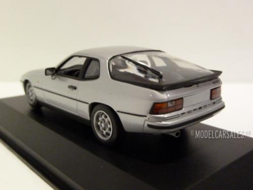 Porsche 924