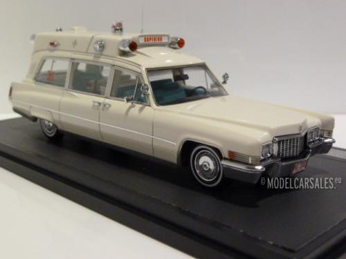 Cadillac Superior 51+ Ambulance