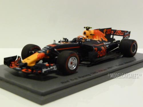 Red Bull Racing RB13 TAG Heuer