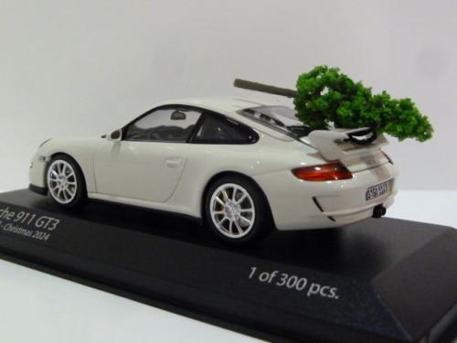 Porsche 911 (991) GT3 w/ Christmas Tree