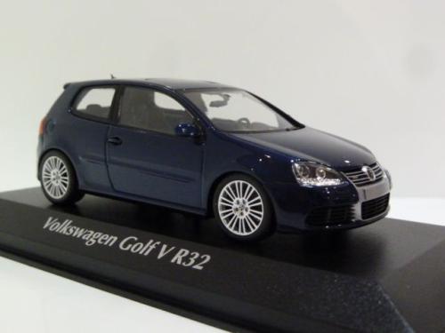 Volkswagen Golf V R32