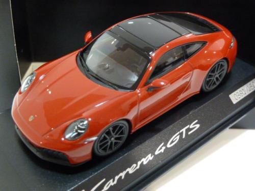Porsche 911 (992.2) Carrera 4 GTS