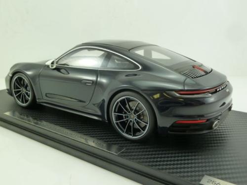 Porsche 911 (992) Carrera 4S Belgian Legend Edition