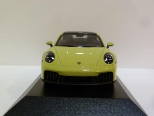 Porsche 911 (992.2) Carrera GTS Porsche 911 (992.2) Carrera GTS