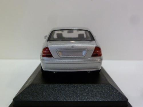 Mercedes-benz S-Class (W220)
