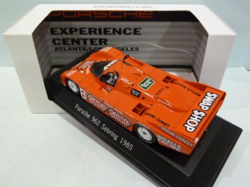 Porsche 962