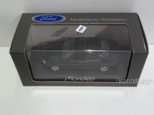 Ford Mondeo Mk2 Sedan