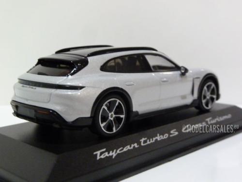 Porsche Taycan Cross Tursimo Turbo S