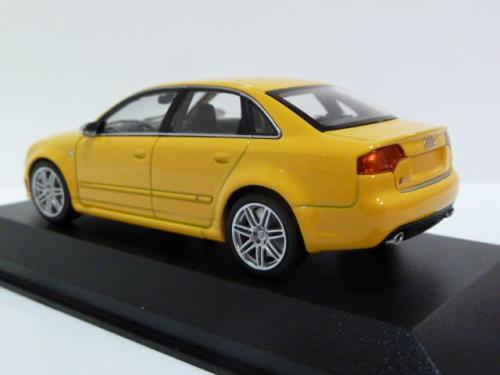 Audi RS4 Saloon Audi RS4 Saloon