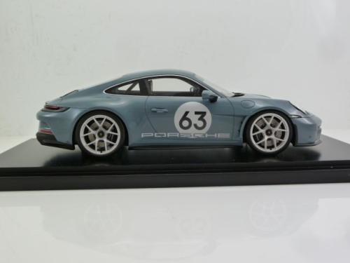 Porsche 911 (992) S/T Heritage Design #63